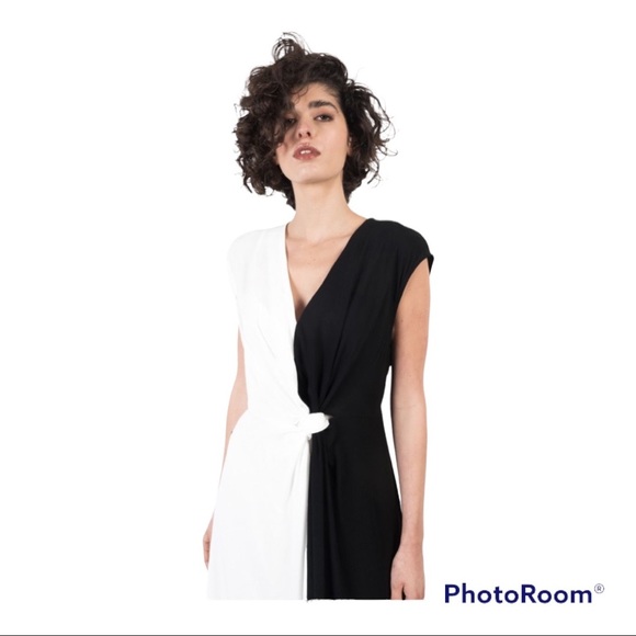 ONE ONE SIX black and white Wrap Midi dress; size small - Picture 2 of 6